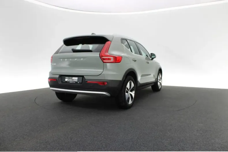 Volvo XC40 din 2022 cu 28.587 km - oferta VOL238016 - foto 5
