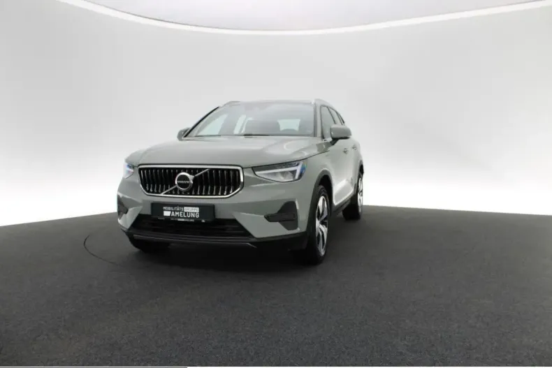 Volvo XC40 din 2022 cu 28.587 km - oferta VOL238016 - foto 8