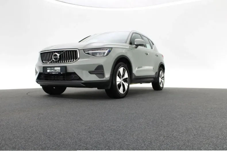 Volvo XC40 din 2022 cu 28.587 km - oferta VOL238016 - foto 9