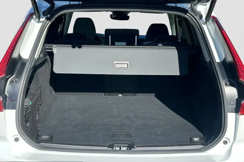 Volvo XC60 din 2024 cu 29.900 km - oferta VOL238017 - foto 16
