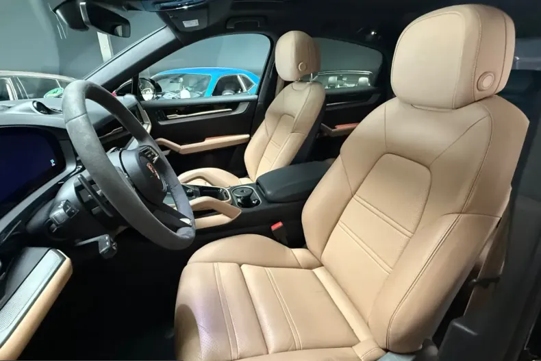 Porsche Cayenne din 2025 cu 9.000 km - oferta POR238019 - foto 15