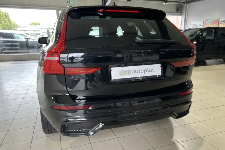 Volvo XC60 din 2024 cu 21.157 km - oferta VOL238023 - foto 8