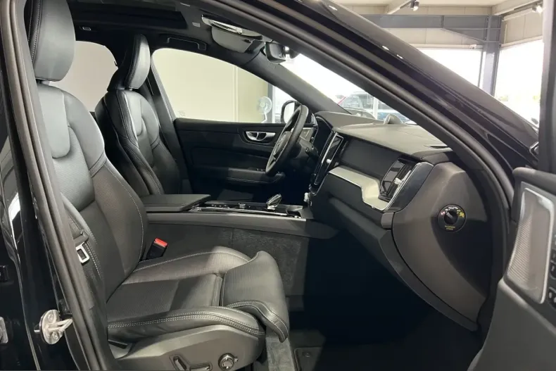 Volvo XC60 din 2024 cu 21.157 km - oferta VOL238023 - foto 10