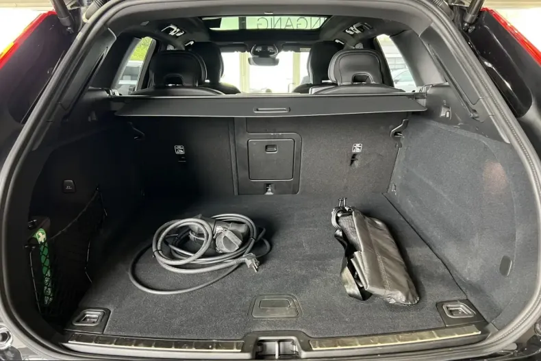 Volvo XC60 din 2024 cu 21.157 km - oferta VOL238023 - foto 13