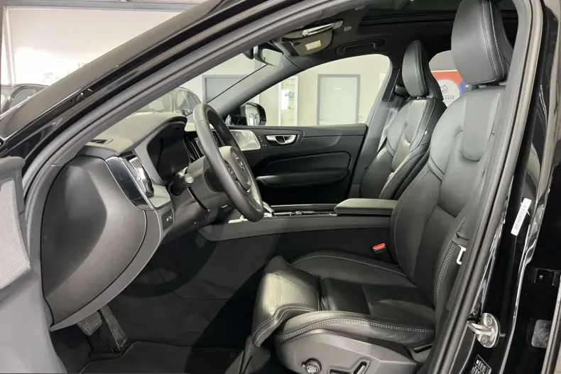 Volvo XC60 din 2024 cu 21.157 km - oferta VOL238023 - foto 21