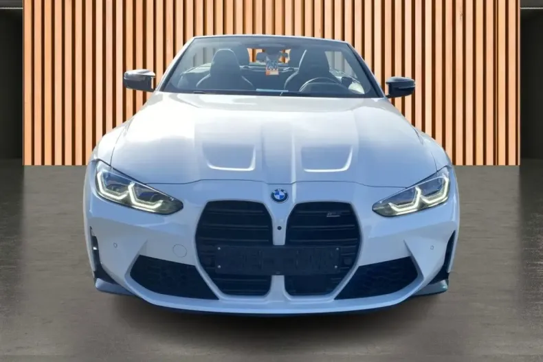 BMW M4 (Seria 4) din 2023 cu 45.586 km - oferta BMW238028 - foto 3