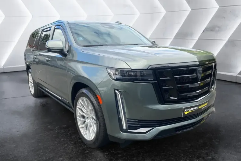Cadillac Escalade din 2024 cu 34.421 km - oferta CAD238030 - foto 1
