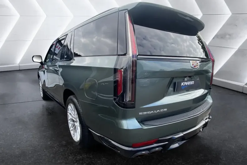 Cadillac Escalade din 2024 cu 34.421 km - oferta CAD238030 - foto 6
