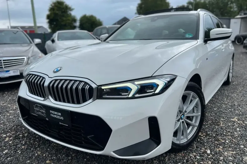 BMW 330 (Seria 3) din 2023 cu 92.519 km - oferta BMW238031 - foto 1
