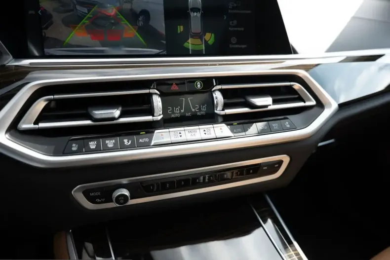 BMW X5 (Seria X) din 2021 cu 97.439 km - oferta BMW238033 - foto 14