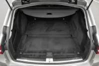 Mercedes-Benz E 220 (Clasa E) din 2022 cu 79.664 km - oferta MER238037 - foto 14