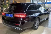 Mercedes-Benz E 220 (Clasa E) din 2022 cu 82.488 km - oferta MER238039 - foto 8