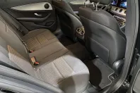 Mercedes-Benz E 220 (Clasa E) din 2022 cu 82.488 km - oferta MER238039 - foto 20