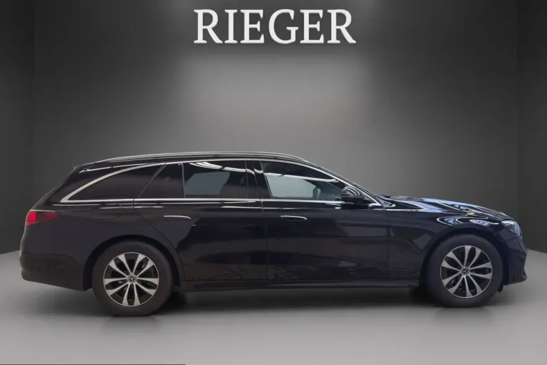 Mercedes-Benz E 220 (Clasa E) din 2024 cu 24.100 km - oferta MER238040 - foto 14