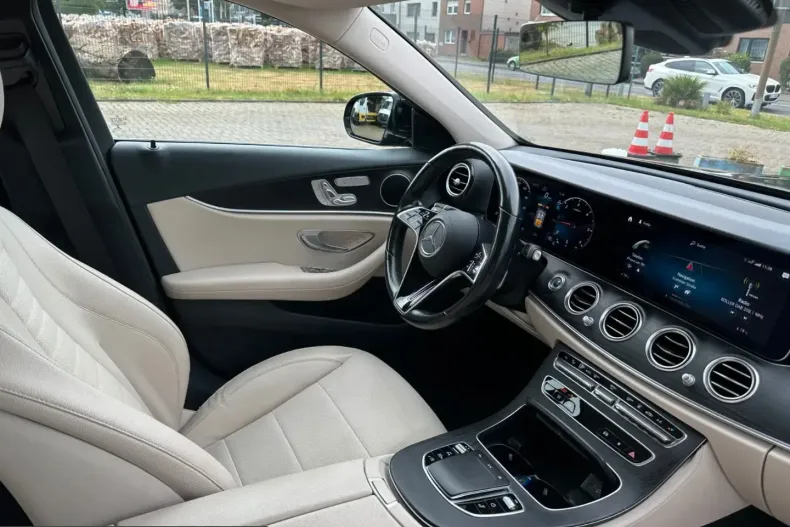Mercedes-Benz E 220 (Clasa E) din 2021 cu 100.000 km - oferta MER238041 - foto 11