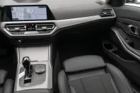 BMW 320 (Seria 3) din 2022 cu 44.834 km - oferta BMW238055 - foto 32
