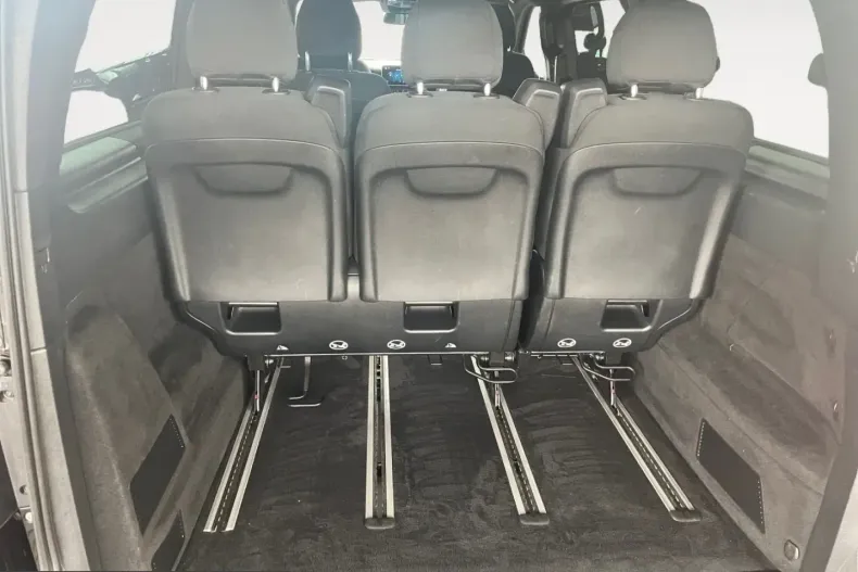 Mercedes-Benz V 300 (Clasa V) din 2024 cu 53.200 km - oferta MER238061 - foto 29
