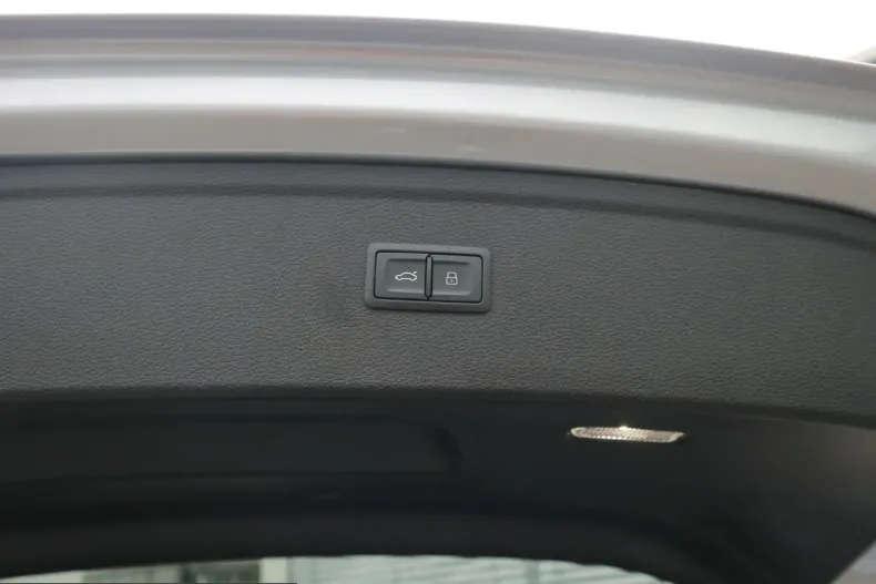 Audi Q5 din 2022 cu 91.968 km - oferta AUD238066 - foto 21