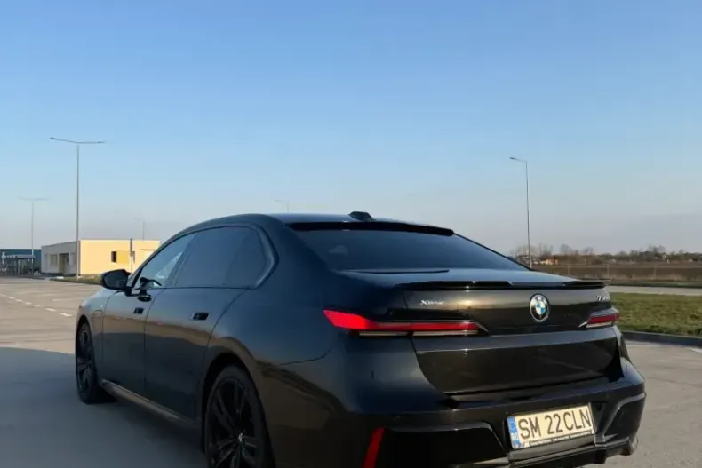 BMW 750 (Seria 7) din 2023 cu 96.000 km - oferta BMW238072 - foto 5