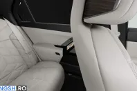 BMW 750 (Seria 7) din 2024 cu 32.995 km - oferta BMW238075 - foto 5