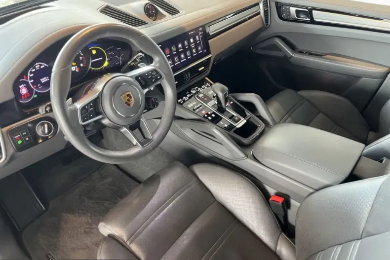 Porsche Cayenne din 2022 cu 106.431 km - oferta POR238078 - foto 9