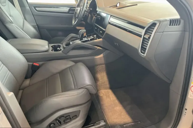 Porsche Cayenne din 2022 cu 106.431 km - oferta POR238078 - foto 10