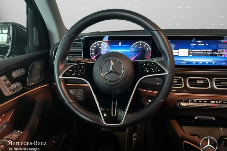 Mercedes-Benz GLE 580 (Clasa GLE) din 2024 cu 19.872 km - oferta MER238083 - foto 14