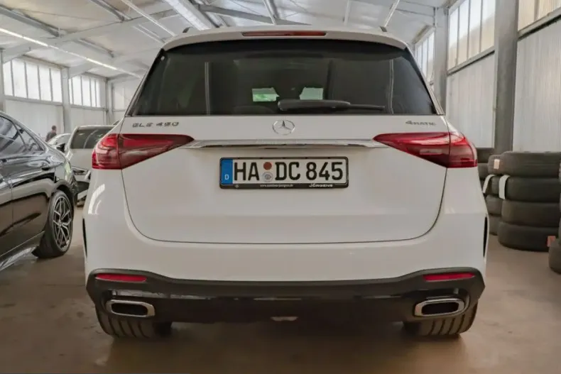 Mercedes-Benz GLE 450 (Clasa GLE) din 2025 cu 9.500 km - oferta MER238086 - foto 6