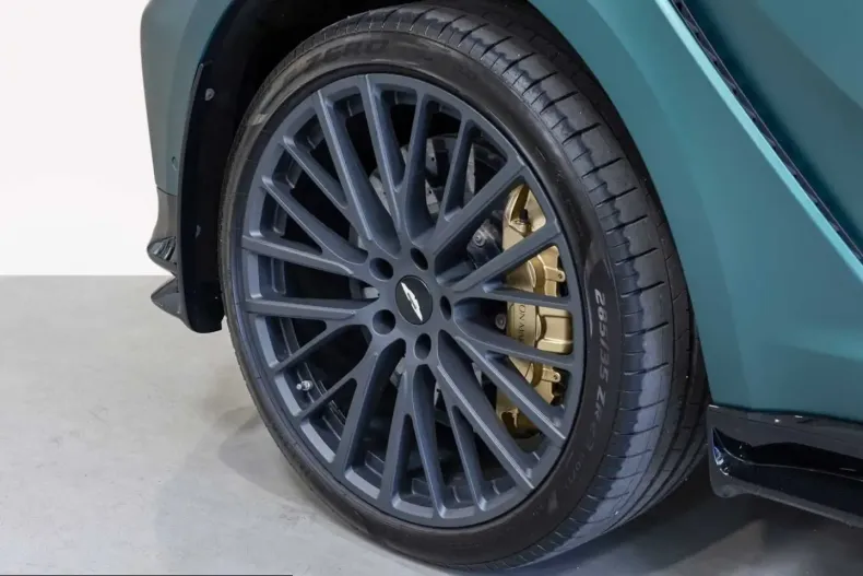 Aston Martin DBX din 2023 cu 21.950 km - oferta AST238093 - foto 4