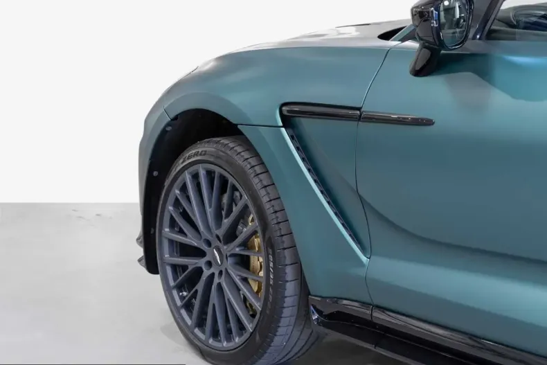 Aston Martin DBX din 2023 cu 21.950 km - oferta AST238093 - foto 9