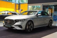Mercedes-Benz E 300 (Clasa E) din 2024 cu 28.868 km - oferta MER238095 - foto 6