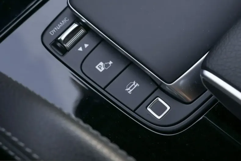 Mercedes-Benz GLE 450 (Clasa GLE) din 2024 cu 28.352 km - oferta MER238107 - foto 17