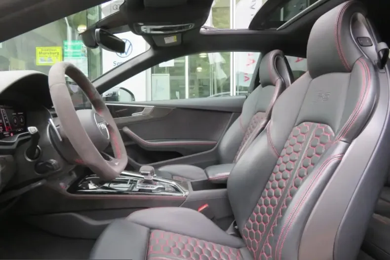 Audi RS5 din 2023 cu 36.035 km - oferta AUD238110 - foto 5