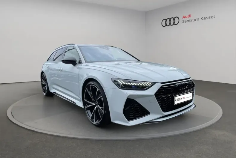Audi RS6 din 2023 cu 48.486 km - oferta AUD238111 - foto 1