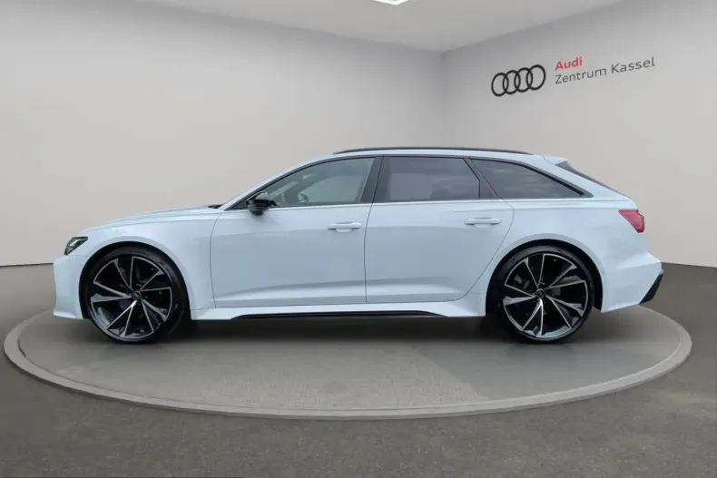 Audi RS6 din 2023 cu 48.486 km - oferta AUD238111 - foto 3