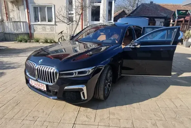 BMW 745 (Seria 7) din 2023 cu 60.000 km - oferta BMW238124 - foto 12