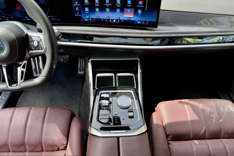 BMW 750 (Seria 7) din 2024 cu 24.000 km - oferta BMW238125 - foto 8