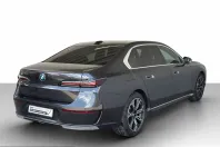 BMW 750 (Seria 7) din 2025 cu 13.713 km - oferta BMW238127 - foto 3