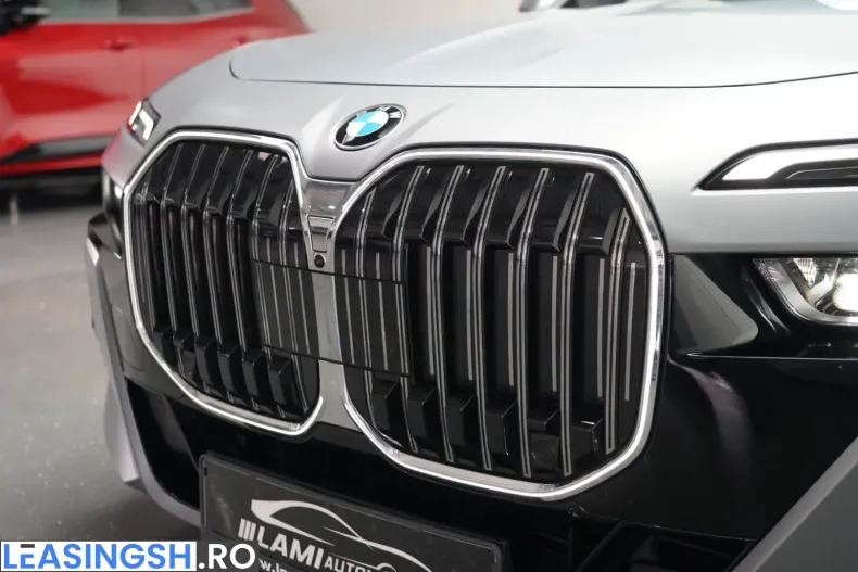 BMW 740 (Seria 7) din 2025 cu 32.400 km - oferta BMW238133 - foto 7