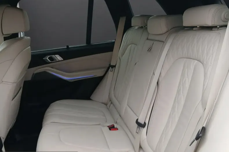 BMW X5 (Seria X) din 2022 cu 97.570 km - oferta BMW238134 - foto 6