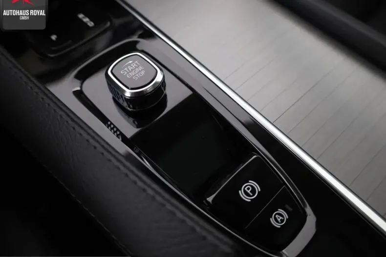Volvo XC90 din 2021 cu 91.852 km - oferta VOL238138 - foto 22