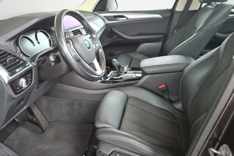 BMW X3 (Seria X) din 2021 cu 53.000 km - oferta BMW238143 - foto 6