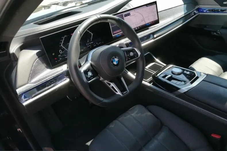 BMW 740 (Seria 7) din 2025 cu 58.240 km - oferta BMW238147 - foto 6