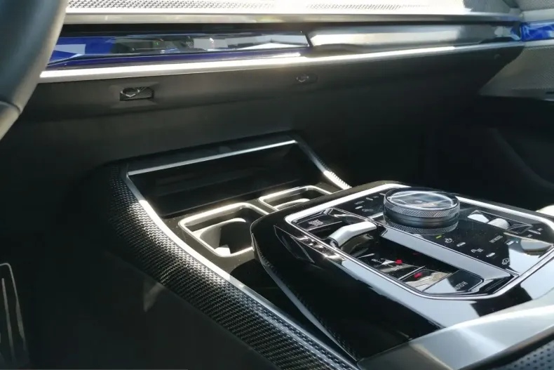 BMW 740 (Seria 7) din 2025 cu 58.240 km - oferta BMW238147 - foto 11