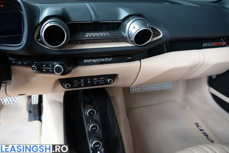 Ferrari 812 din 2023 cu 3.427 km - oferta FER238150 - foto 32