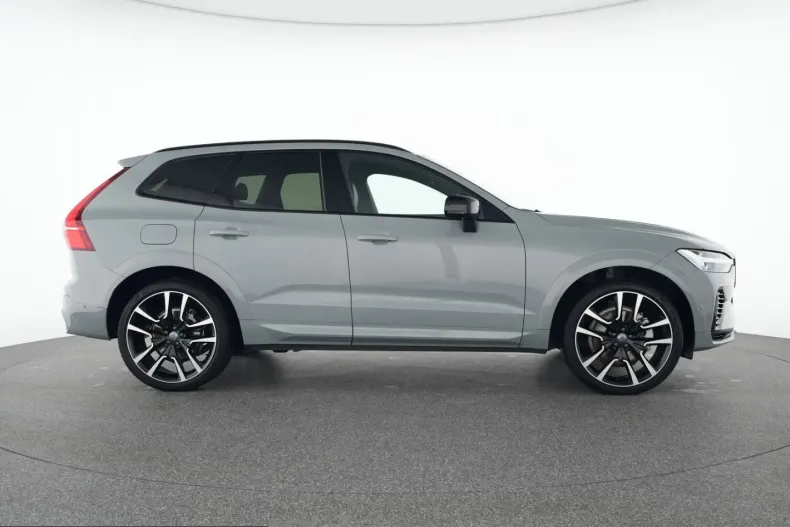 Volvo XC60 din 2023 cu 30.500 km - oferta VOL238155 - foto 5