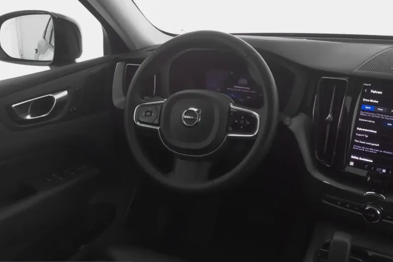 Volvo XC60 din 2023 cu 46.399 km - oferta VOL238157 - foto 4
