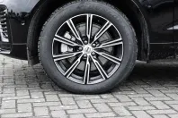 Volvo XC60 din 2024 cu 25.177 km - oferta VOL238160 - foto 3