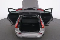 Volvo XC60 din 2023 cu 19.394 km - oferta VOL238182 - foto 13