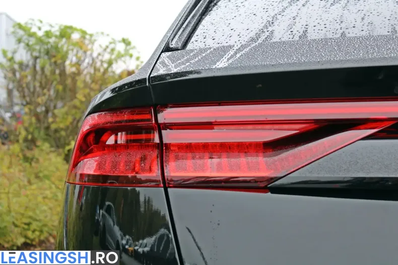 Audi SQ8 din 2023 cu 43.290 km - oferta AUD238186 - foto 5